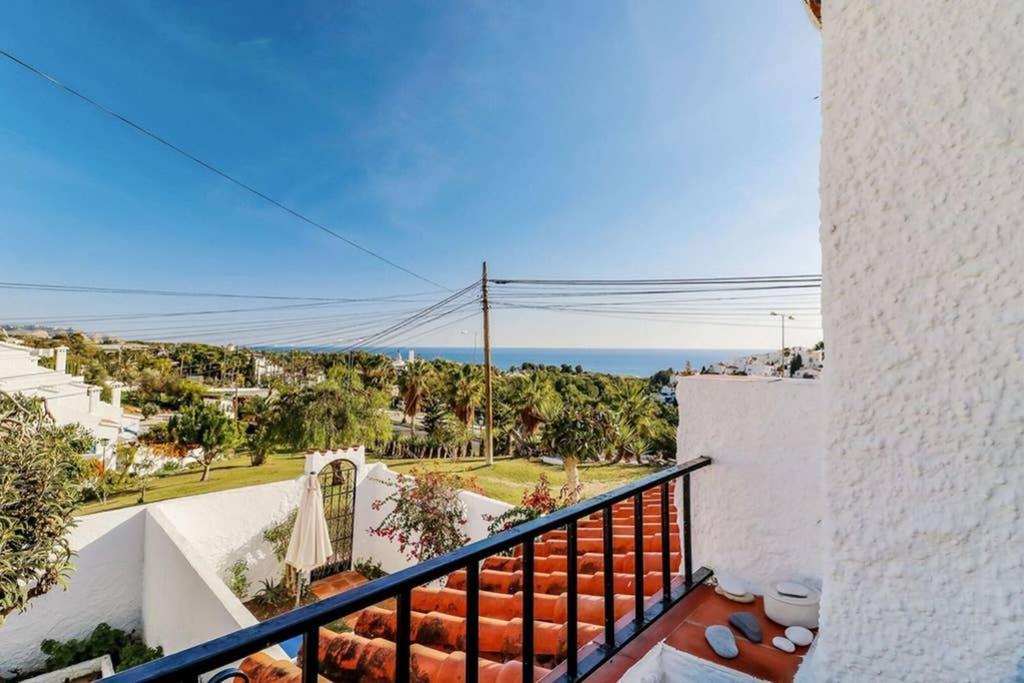Capistrano Village, 1 Bedroom + Free Wi-Fi Nerja Exterior foto
