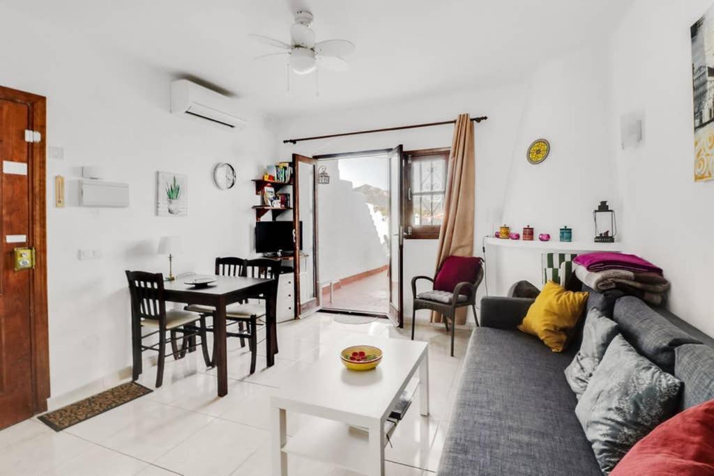 Capistrano Village, 1 Bedroom + Free Wi-Fi Nerja Exterior foto