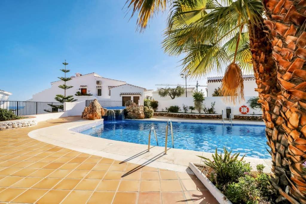 Capistrano Village, 1 Bedroom + Free Wi-Fi Nerja Exterior foto